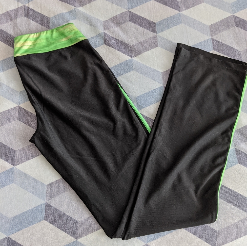 Athletic exercise pants - Small